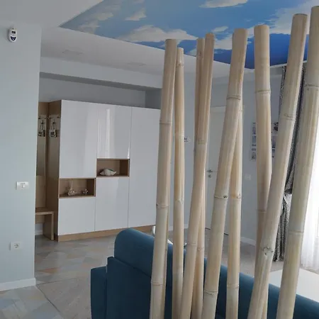 Panorama Summerland Apartment *